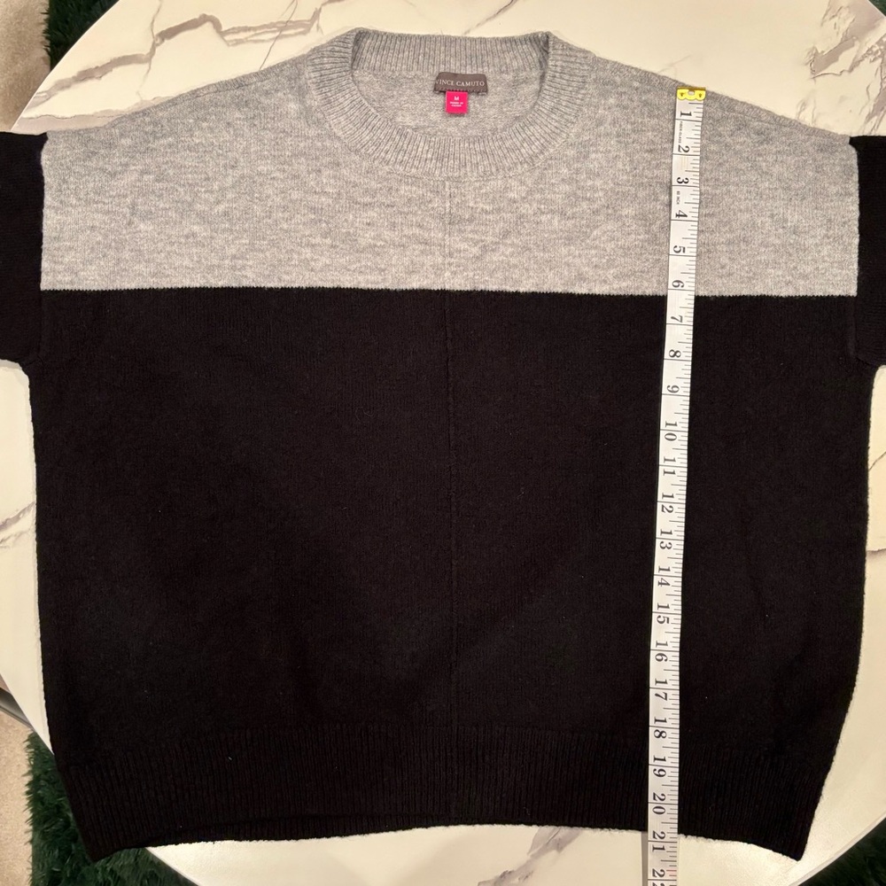 Vince Camuto Heather Gray and Black Sweater - Picture 5 of 7